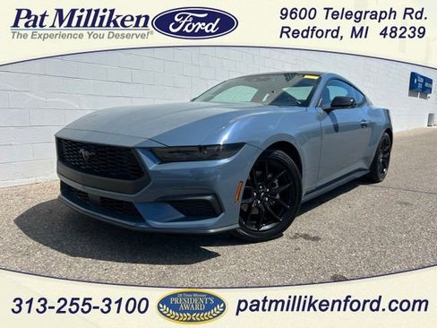 Used 2024 Ford Mustang Premium RWD image 1