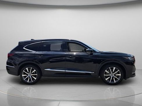 Certified 2025 Acura MDX FWD w/ Technology Package image 4