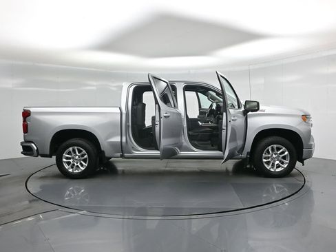 Used 2022 Chevrolet Silverado 1500 RST image 5