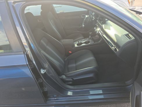 Used 2022 Honda Civic Sport image 11