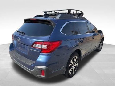 Used 2019 Subaru Outback 2.5i Limited w/ Popular Package #2 image 3