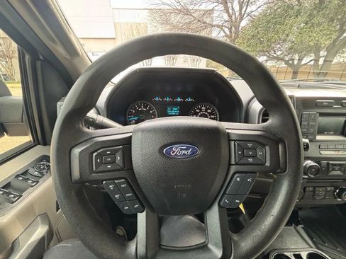 Used 2017 Ford F150 XLT RWD image 22