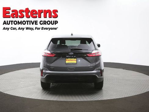 Used 2024 Ford Edge SEL image 37