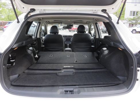 Used 2021 Nissan Rogue Sport SL w/ Premium Package AWD/4WD image 24