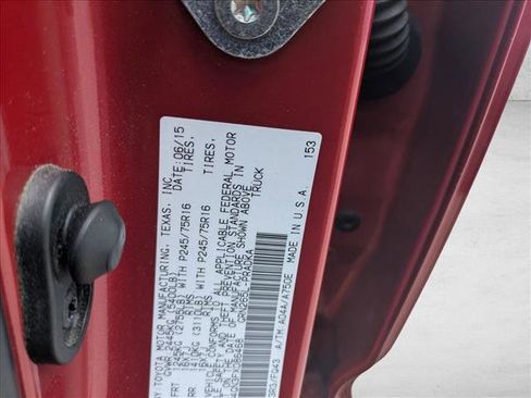 Used 2015 Toyota Tacoma PreRunner w/ SR5 Package image 15