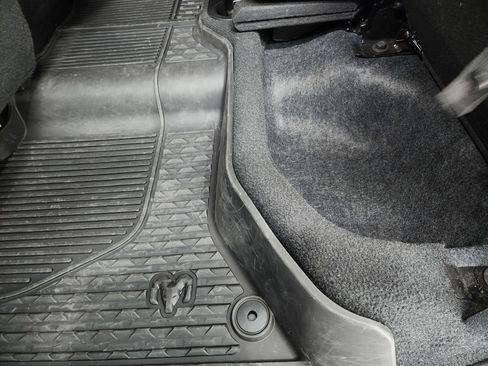 Used 2022 RAM 2500 Big Horn w/ Level C Equiment Group image 41