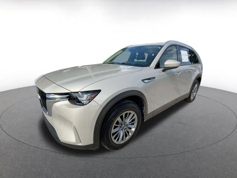 Used 2025 MAZDA CX-90 3.3 Turbo w/ Preferred Package image 9