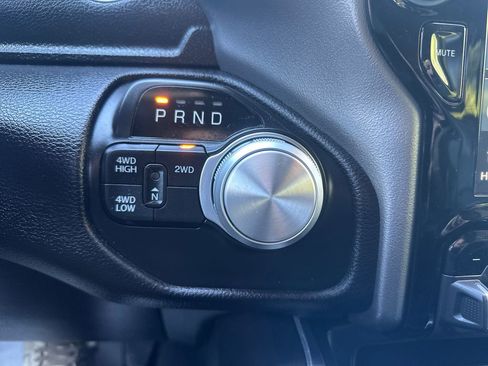 Used 2024 RAM 2500 Laramie w/ Night Edition AWD/4WD image 19