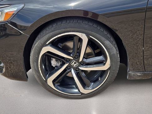 Used 2020 Honda Accord Sport image 10