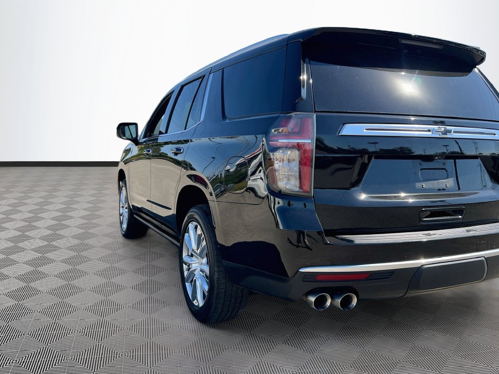 Used 2022 Chevrolet Tahoe High Country AWD/4WD image 5