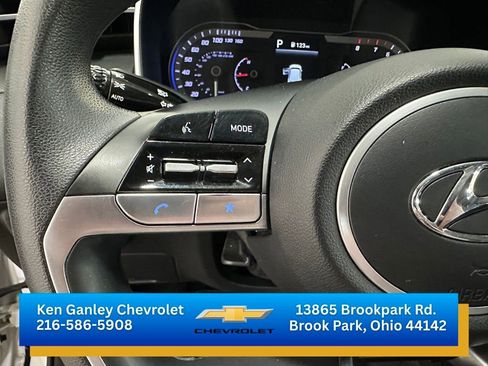 Used 2022 Hyundai Tucson SE AWD/4WD image 13