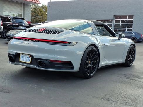 Used 2024 Porsche 911 Targa 4S w/ Premium Package image 5
