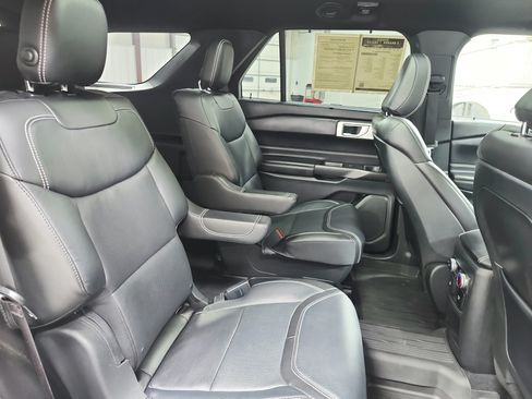 Used 2020 Ford Explorer ST w/ ST Street Pack AWD/4WD image 44