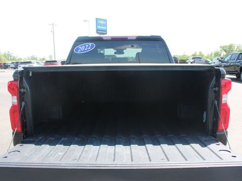 Used 2022 Chevrolet Silverado 1500 RST AWD/4WD image 16