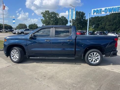 Used 2019 Chevrolet Silverado 1500 Custom w/ Infotainment Package RWD image 3