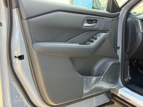 New 2026 Nissan Rogue SV w/ Cold Weather Package image 21