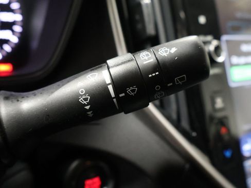 Used 2023 Subaru Ascent Premium w/ Convenience Package image 38