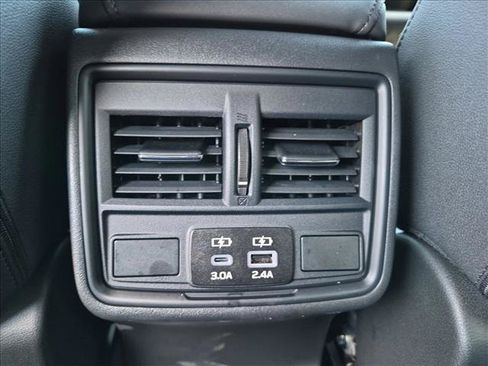 Certified 2026 Subaru Outback Premium AWD/4WD image 18