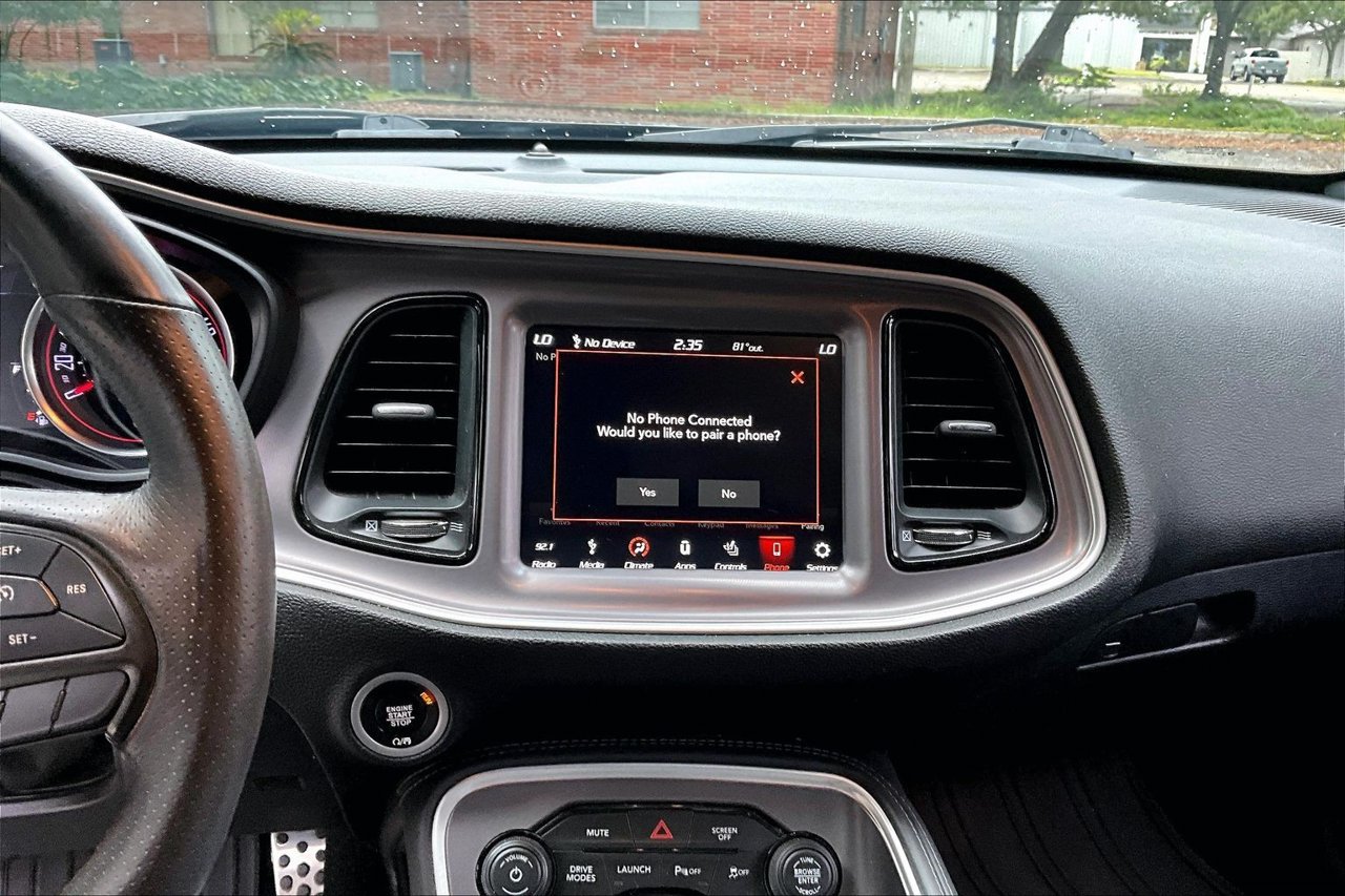 Used 2019 Dodge Challenger R/T Scat Pack RWD image 8