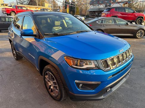 Used 2018 Jeep Compass Latitude w/ Popular Equipment Group image 6