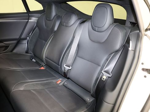 Used 2024 Tesla Model S Plaid image 11