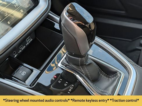 Used 2025 Subaru Legacy Premium image 9