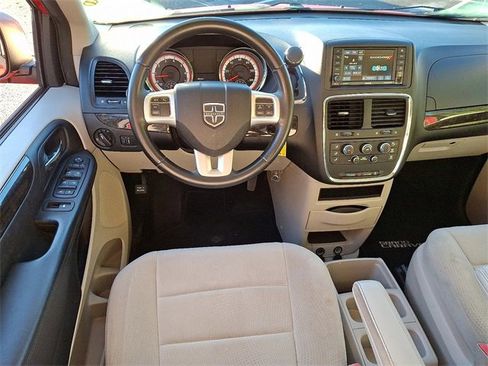 Used 2013 Dodge Grand Caravan SE image 11