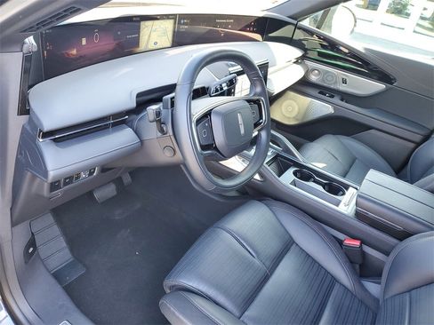 Certified 2024 Lincoln Nautilus Reserve w/ Equipment Group 203A image 19