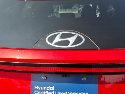 Certified 2023 Hyundai Tucson Limited AWD/4WD image 14