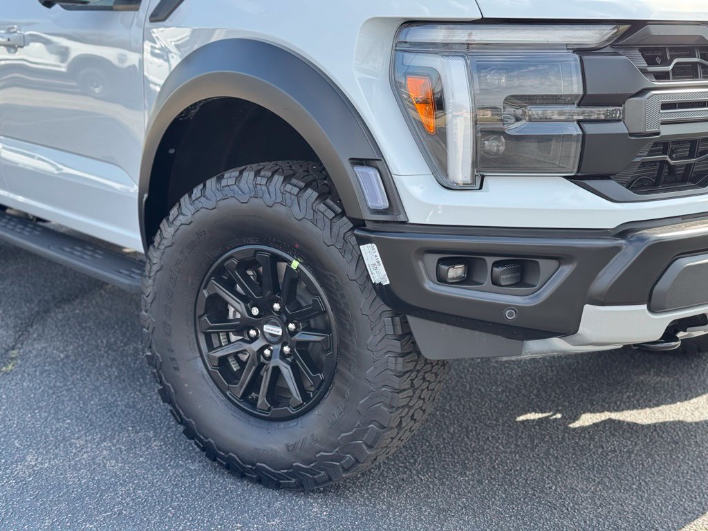 New 2025 Ford F150 Raptor AWD/4WD image 11