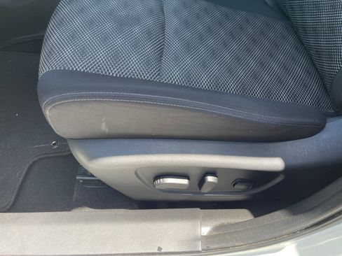 Used 2022 Nissan Rogue Sport SV FWD image 14