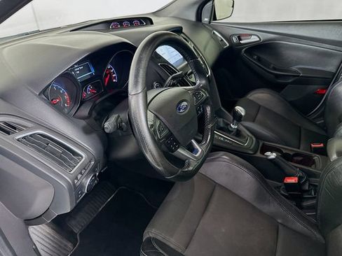 Used 2016 Ford Focus RS image 10