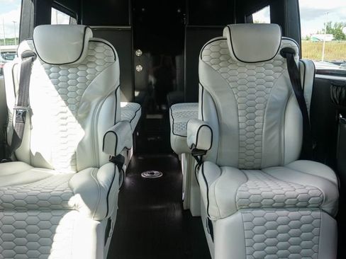 Used 2020 Mercedes-Benz Sprinter 3500 image 77