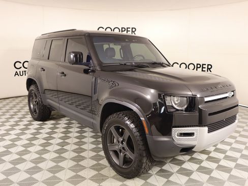 Used 2020 Land Rover Defender 110 SE AWD/4WD image 1