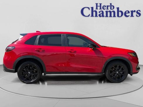 Used 2024 Honda HR-V Sport image 12