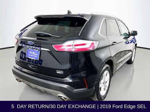 Used 2019 Ford Edge SEL w/ Equipment Group 201A AWD/4WD image 8