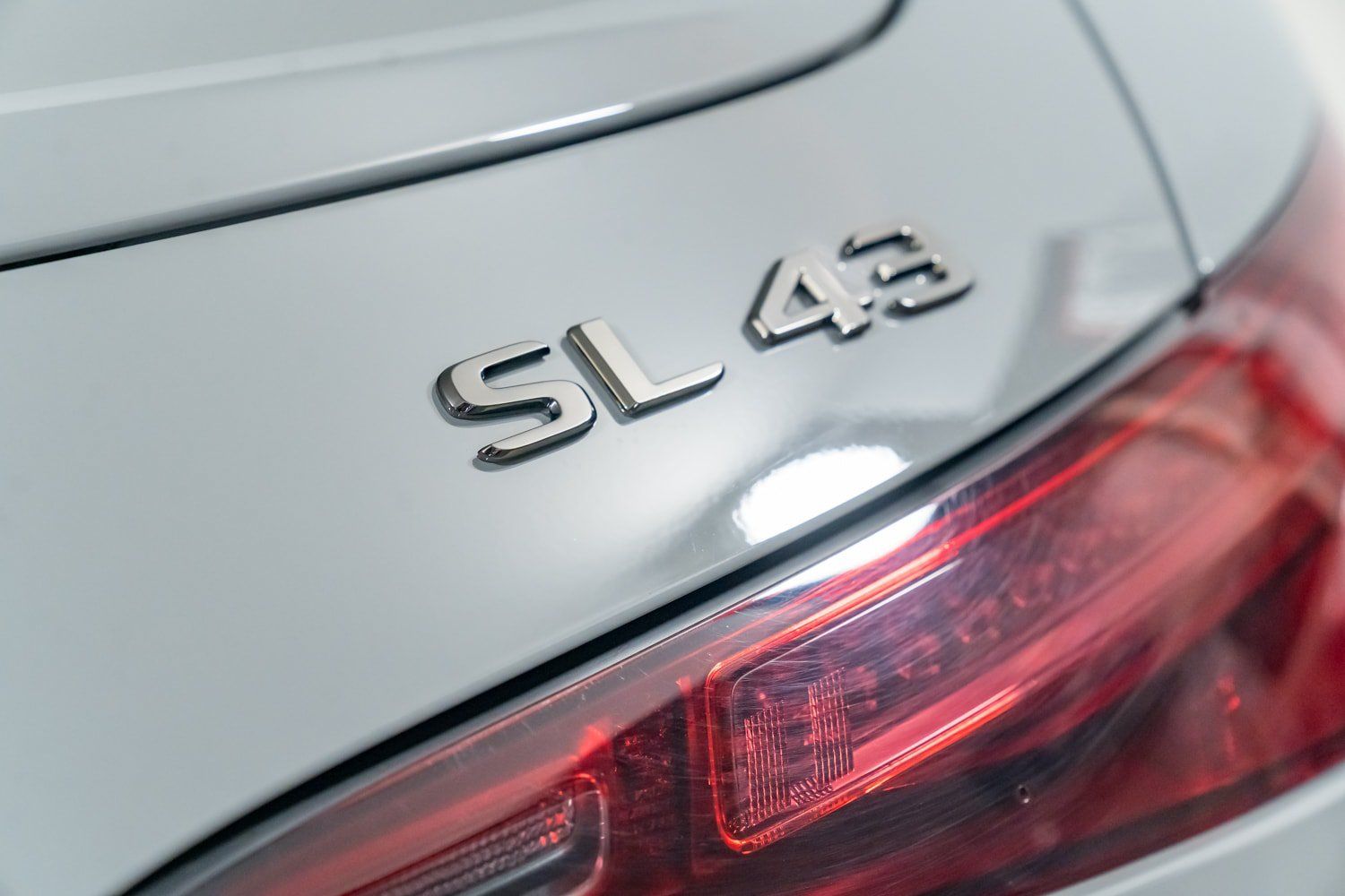 Used 2025 Mercedes-Benz SL 43 AMG w/ Driver Assistance Package image 57