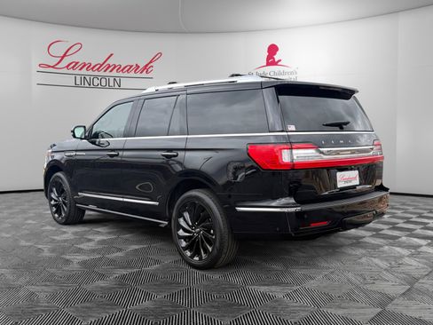 Certified 2021 Lincoln Navigator Reserve image 3
