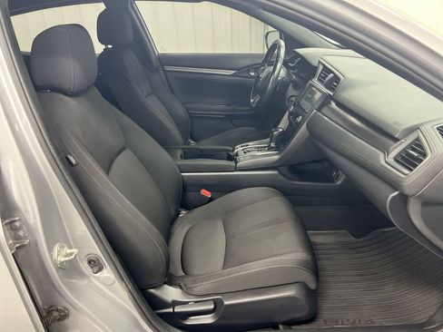 Used 2018 Honda Civic Sport image 21