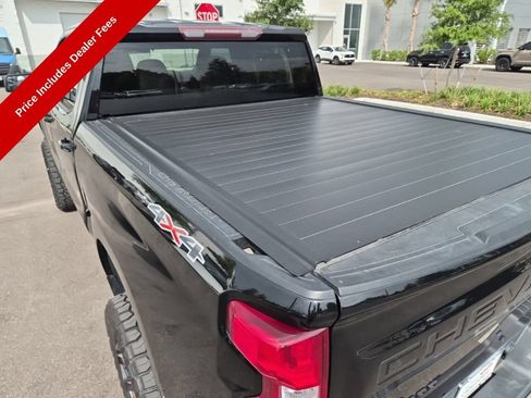 Used 2021 Chevrolet Silverado 1500 RST w/ Bed Protection Package AWD/4WD image 9