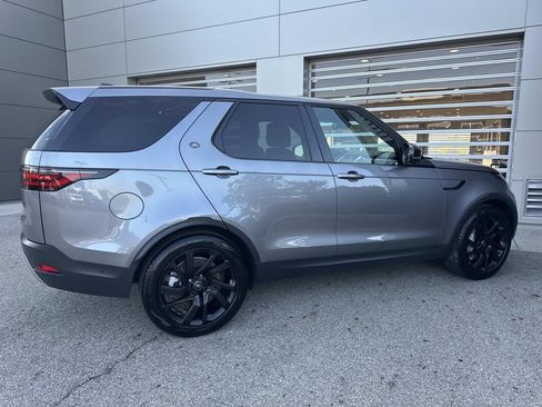 Certified 2025 Land Rover Discovery S AWD/4WD image 7