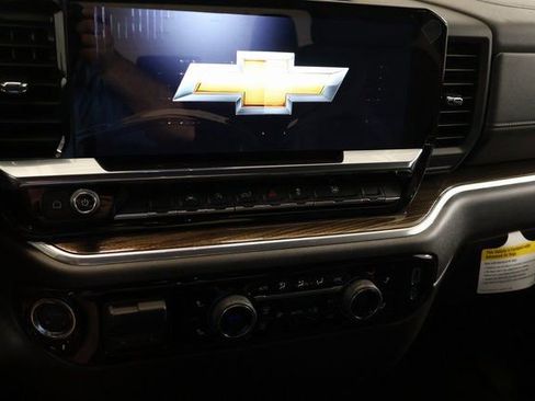 New 2025 Chevrolet Silverado 1500 LT image 16