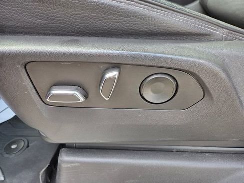 Used 2023 GMC Sierra 1500 Denali AWD/4WD image 16