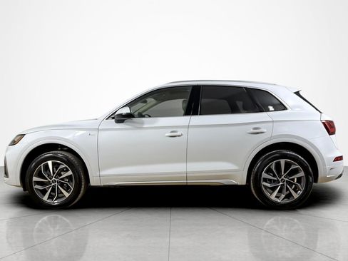 Used 2024 Audi Q5 2.0T Premium AWD/4WD image 2