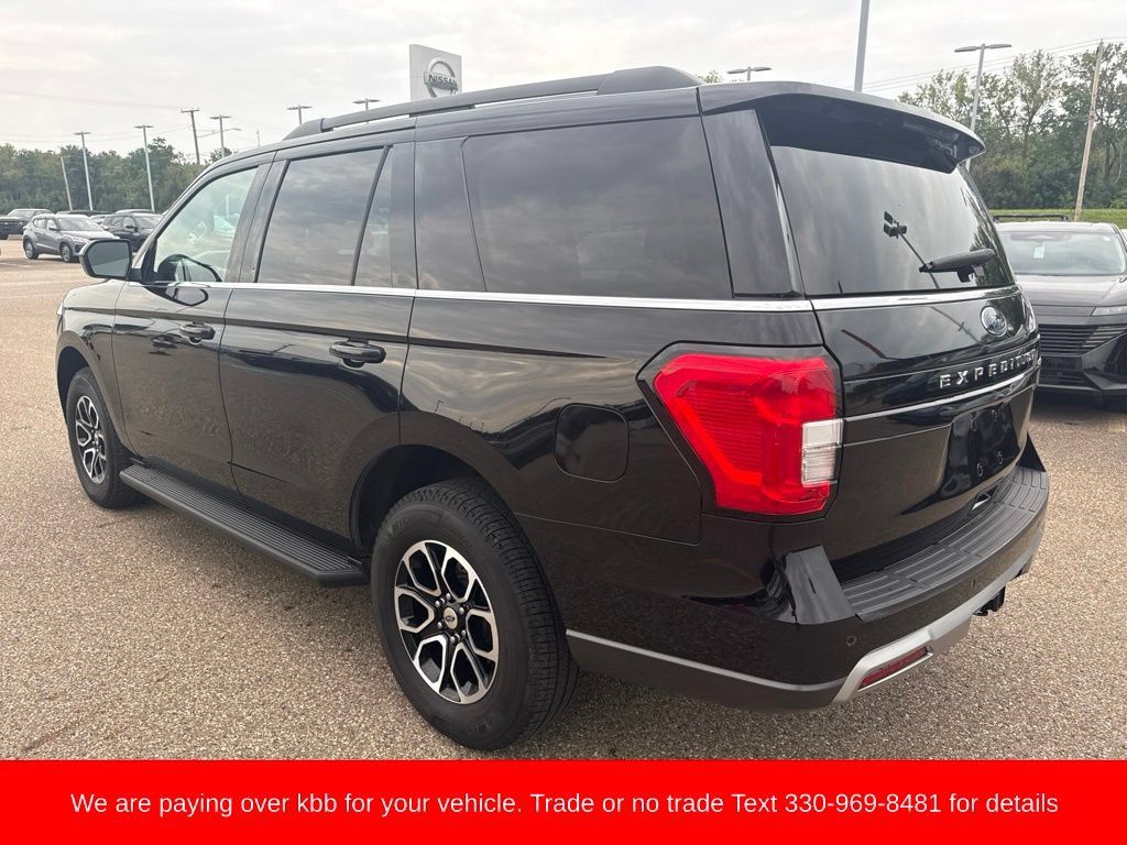 Used 2024 Ford Expedition XLT AWD/4WD image 6