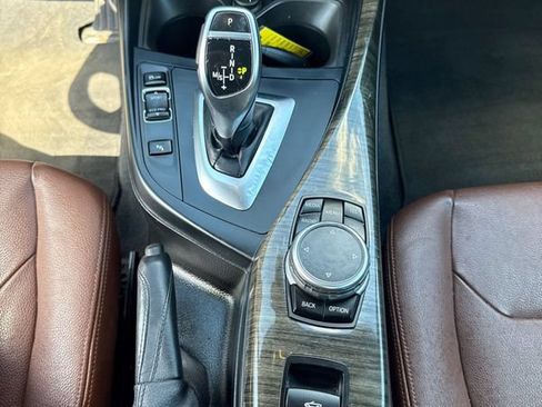 Used 2015 BMW 228i Convertible RWD image 23