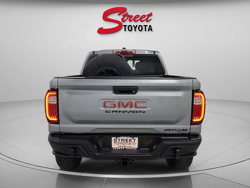 Used 2024 GMC Canyon AT4X w/ AT4X AEV Edition AWD/4WD image 3