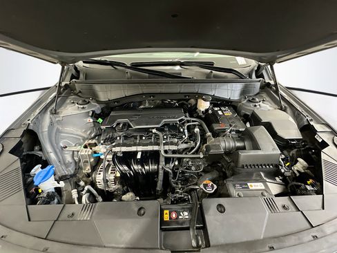 Used 2025 Hyundai Kona SEL image 34