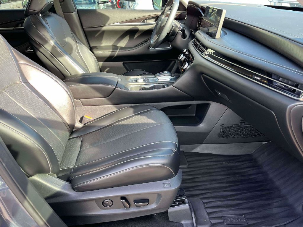 Used 2023 INFINITI QX60 Sensory w/ Vision Package AWD/4WD image 13