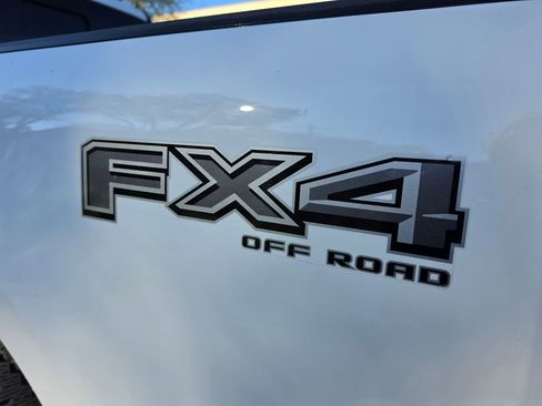 Used 2026 Ford F250 Lariat w/ Black Appearance Package image 33